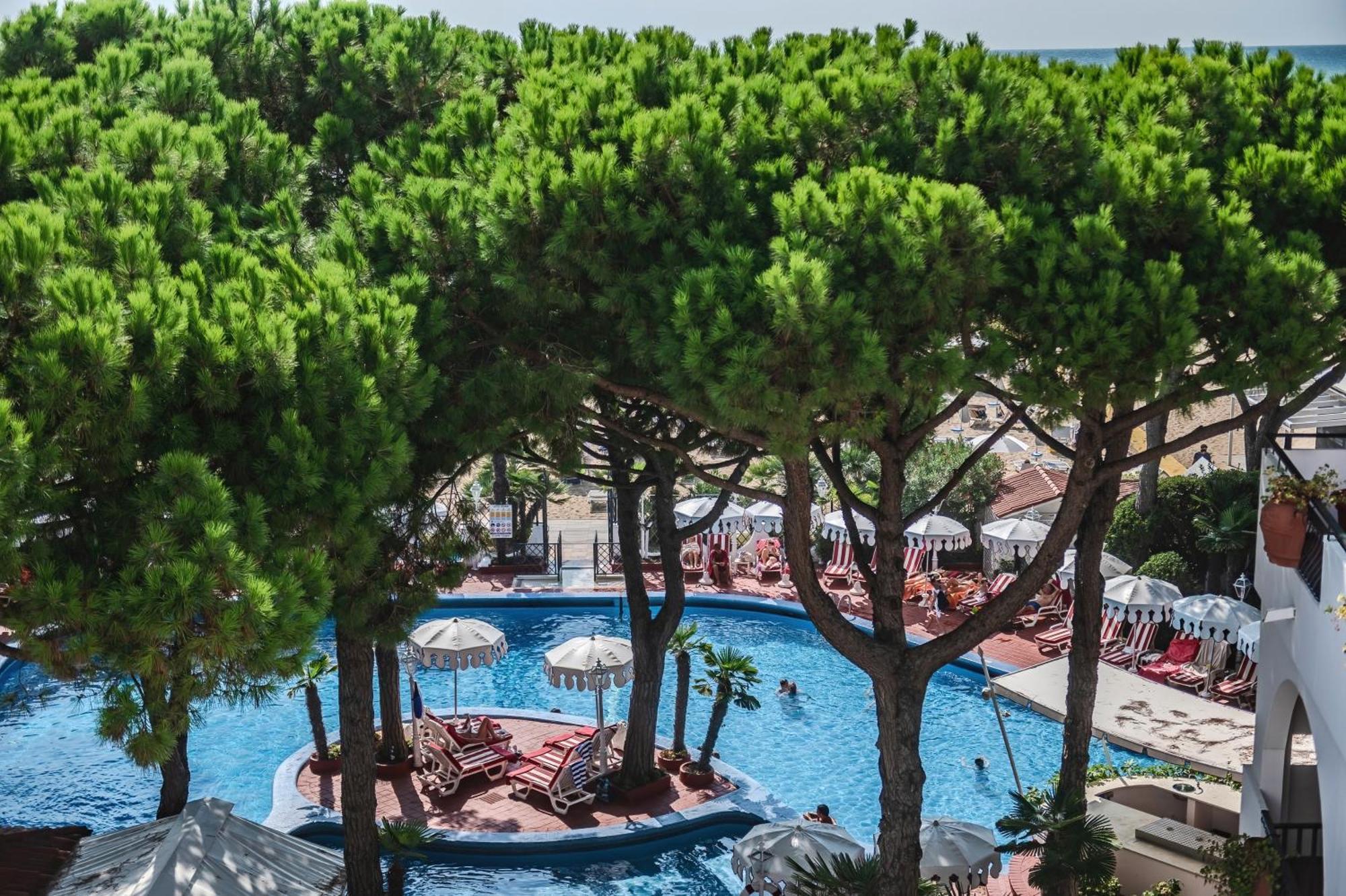 Park Hotel Agora Lido di Jesolo Exterior foto